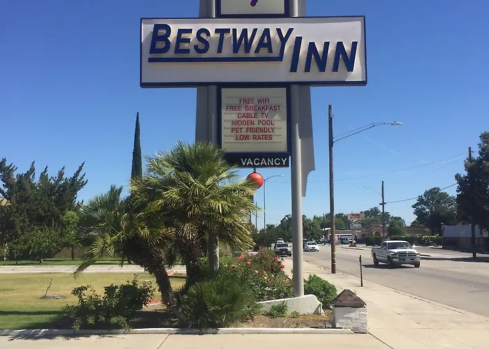Pet Friendly hotel: Bestway Inn