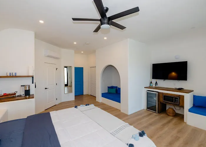 Sirena Vineyard Resort